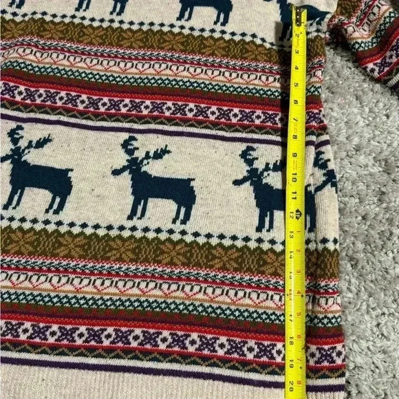 Vogue of Eden Women's Baggy Reindeer Sweater large - Picture 4 of 8